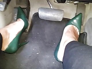 Driving in pumps