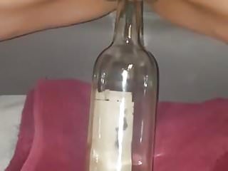 Heather fucks a bottle