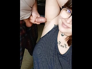 DD Cum on Sadie&#039;s Shaved Armpit