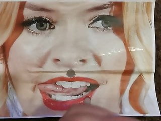 Holly Willoughby Cumtribute 179