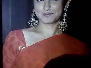 Divya Dutta saree blouse cumshot