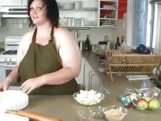 Girls Masturbate, Girls Masturbating, BBW Masturbator, Cooking