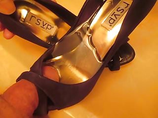 Purple suede heels from mrmessyshoes...