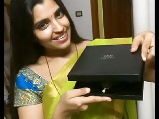 Anchor shyamala lanja