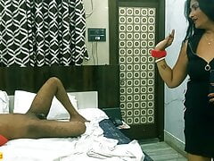 Desi hot stepmom erotic hardcore sex !! Latest viral sex with bangla audio