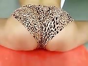 Incredible sexy ass muscle control in leopard short
