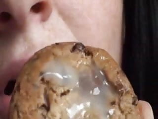 Cookies, Cumming, Blowjob, Amateur