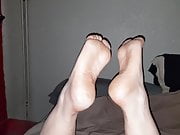 Nice soles pose 24