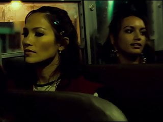 Jennifer Lopez In Bordertown (1 of 3)