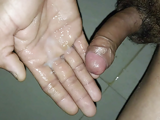 Indian has extremely huge cumshot, cuckold,...