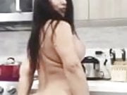 Big ass dancing in the kitchen