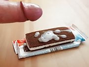 Cumming on kinder slice