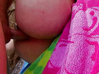  video: A cock hungry bitch wants to fuck on the beach!