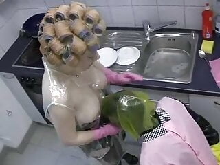 Hot Wifes, Housewife, Domination, Hair Rollers