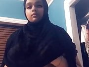 Busty Paki girl Zainab