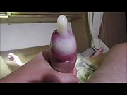 Abspritzen in Kondom - Cumshot in condom