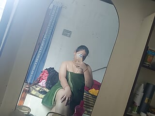 Boobs masturbating