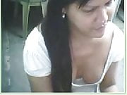 asian girl show cleavage in webcam