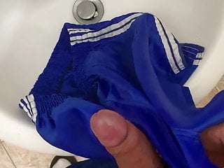 Wank And Come In Adidas-Glanzshorts With Cockring