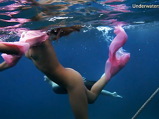 Erotic, Sex in Swimming Pool, Under Water Show, Females