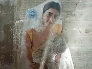 Pooja Hegde piss tribute