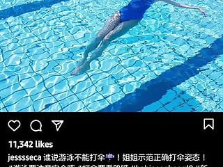Mediacorp Actor Ms Jesseca Liu Swimming Use Umbrella Hold