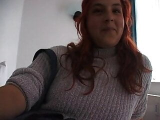 Pamela 22 Jahre Single fingert sich und hoert nicht mehr auf orgasmus - Bild 4