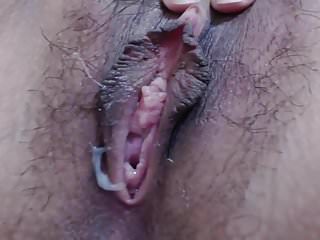 Close Up Hairy Pussy CreamPie