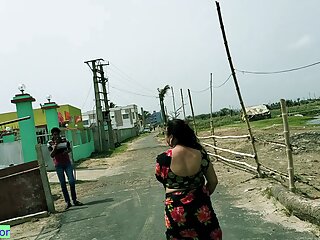  video: Indian beautiful Milf bhabhi fucking at sea beach resort!!