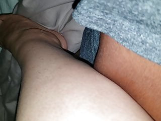 Foot Fetish Pussy Creampie vid: DaCaptainAndMimosa In SNEAKY CREAMPIE AND KEPT FUCKING PT.1