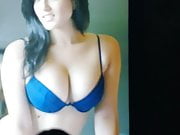 Sexy sunny Leone cumtribute on her bit tits 