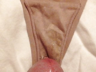 Precum in Sister&#039;s Used Panties