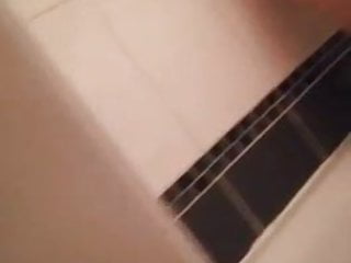 Catch in shower