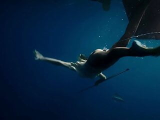 Shailene Woodley - &#039;&#039;Adrift&#039;&#039; 03