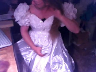 Pretty Wedding Gown