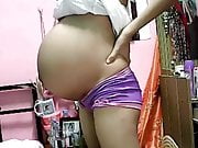 Pregnant solo 040