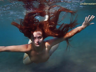Enjoying a redhead underwater...
