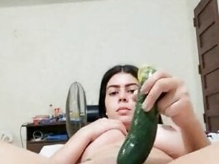 Indian MILF In Canada Fucks A Cucumber