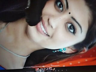 Pranitha Pretty Facial Rubbing Navel Spitting Oily Black Coc