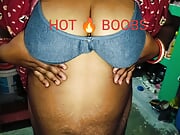 Hot Indian bhabhi ki sexy video .....too big ass wowwwwww