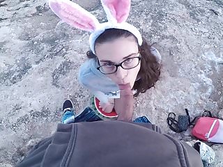 Bunny, Babe, Girl, Amateur Outdoor Blowjob