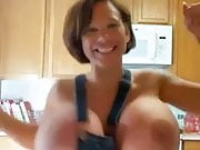 Housewife Big Tits